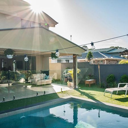 Ferienwohnung Beach Escape Magnesium Pool Dog Happy Gc Airport Gold Coast Exterior foto